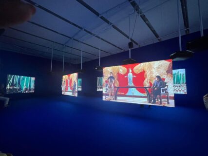 アイザック・ジュリアン展